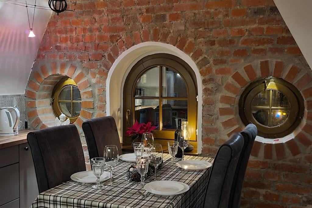 Apartament Klimatyczne Mieszkanie W Rynku *